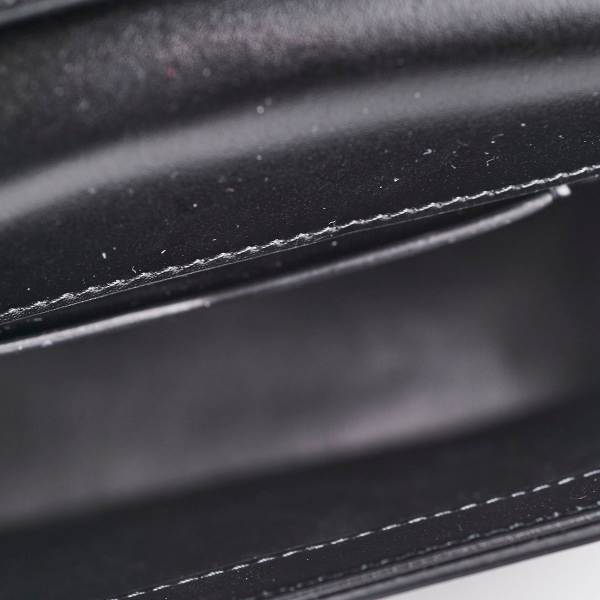 Givenchy Small 4G Black Calfskin - photo 5