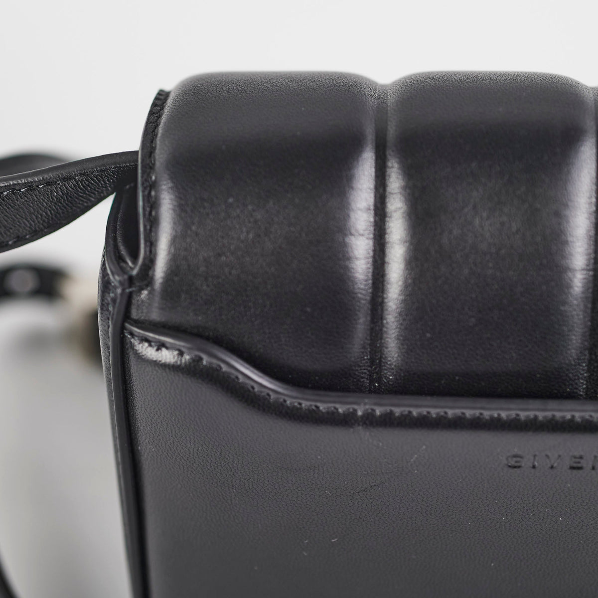 Givenchy Small 4G Lambskin Black - photo 9