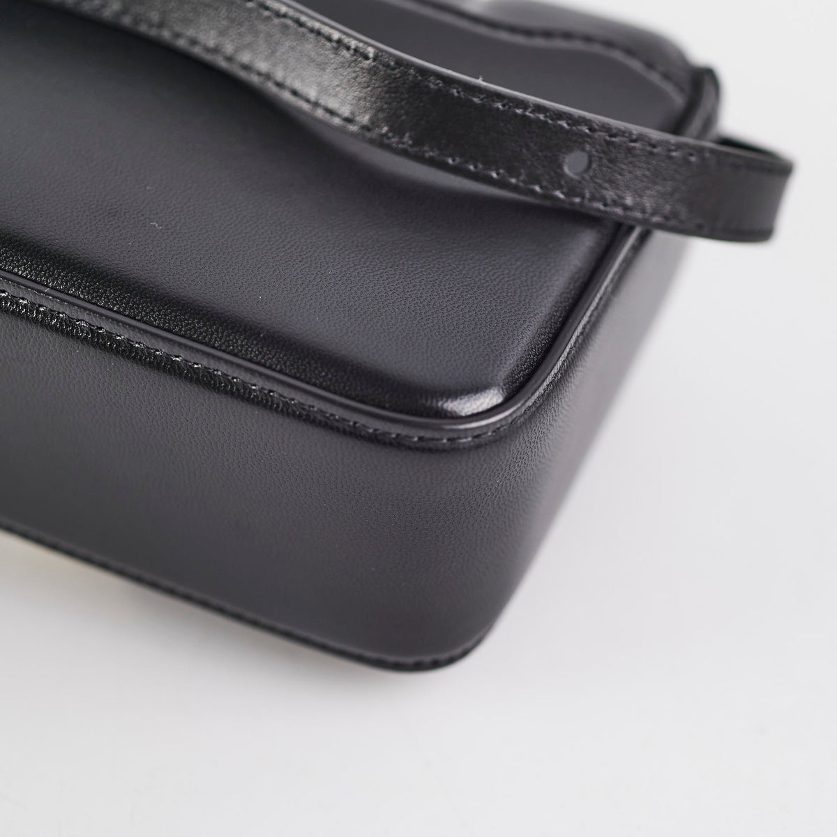 Givenchy Small 4G Lambskin Black - photo 12
