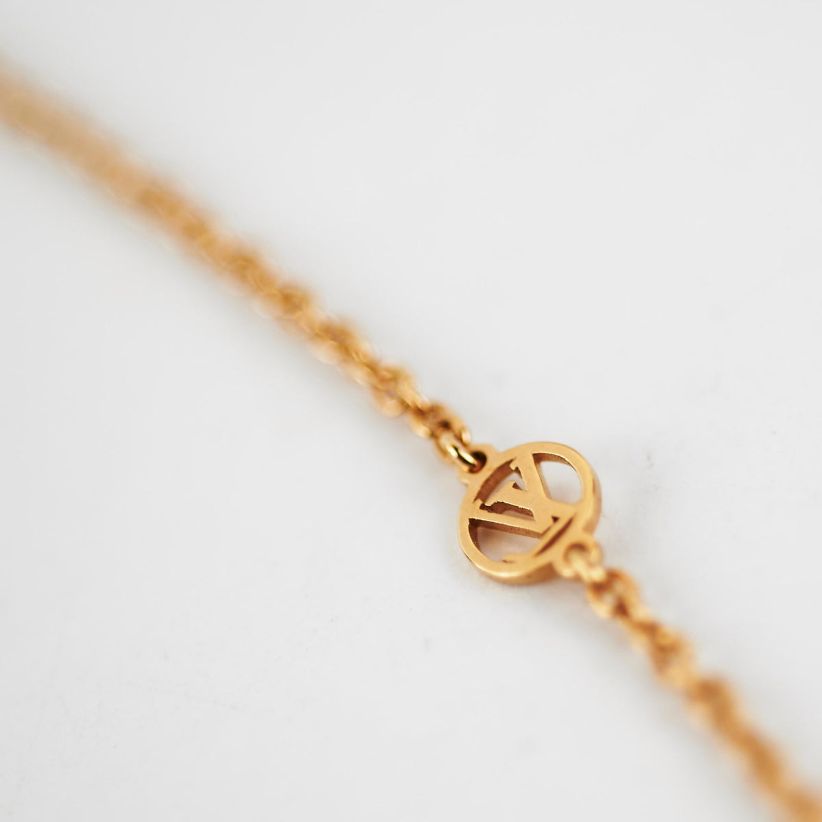 Louis Vuitton Necklace Pearls - photo 6