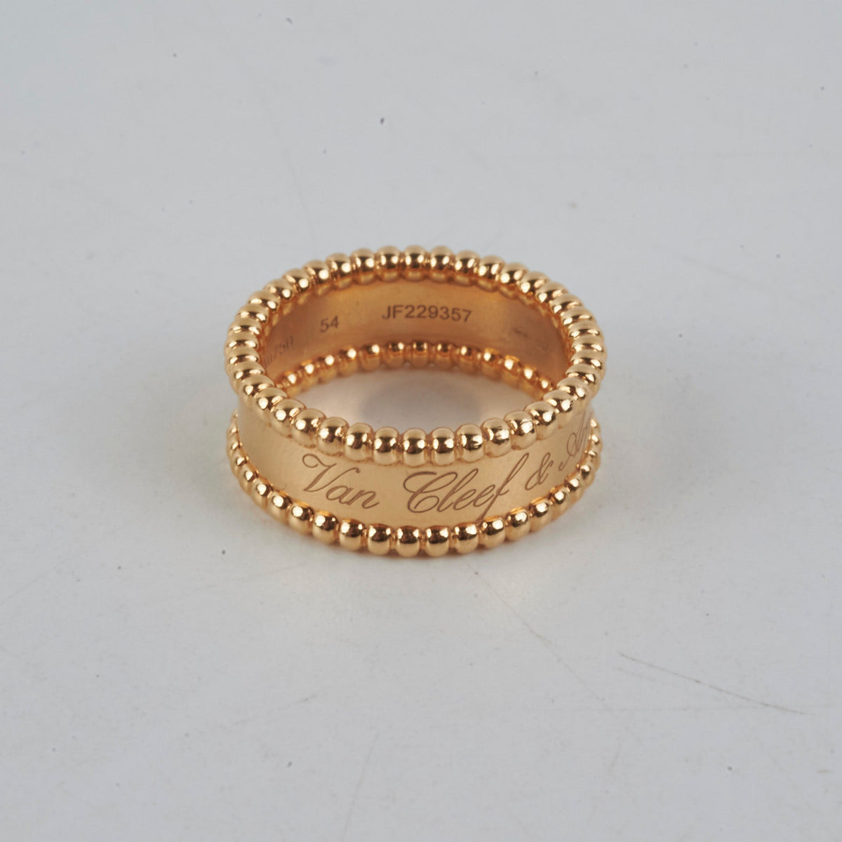 Van Cleef & Arpels Perlee Signature Ring Size 54 - photo 2