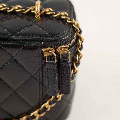 Chanel Vanity with Mirror Crossbody Black Microchipped - photo 9