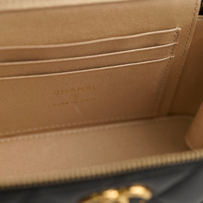 Chanel Vanity with Mirror Crossbody Black Microchipped - photo 5