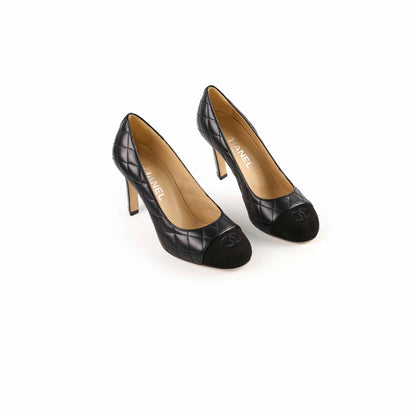 Chanel Leather Quilted Pumps Black Size 37 C - photo 1
