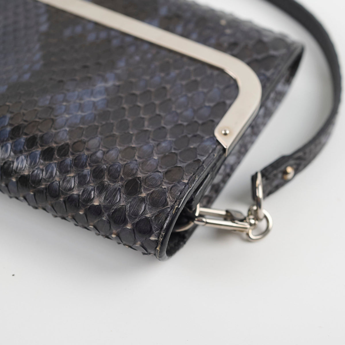 Louis Vuitton Snakeskin Shoulder Bag Navy - photo 16