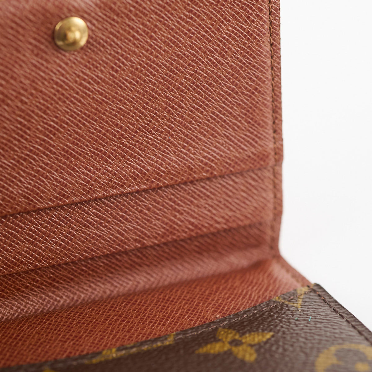 Louis Vuitton Ludlow Small Wallet Monogram - photo 6