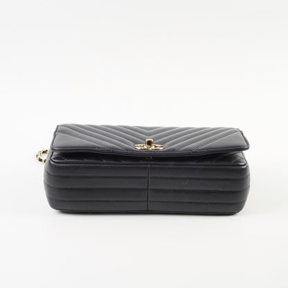 Chanel Small Statement Flap Chevron Black - photo 5