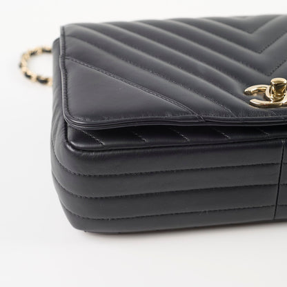 Chanel Small Statement Flap Chevron Black - photo 11