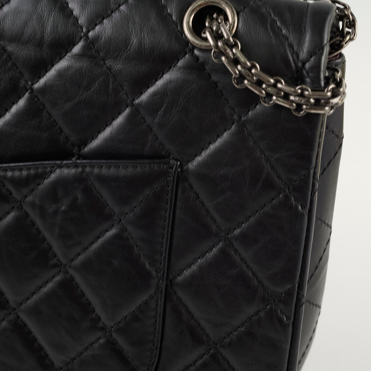 Chanel Reissue 227 Quilted Flap Black - photo 13