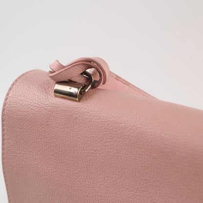 Louis Vuitton Lock Me Light Pink - photo 4