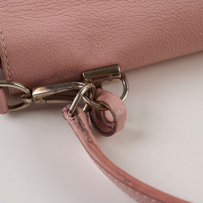Louis Vuitton Lock Me Light Pink - photo 12