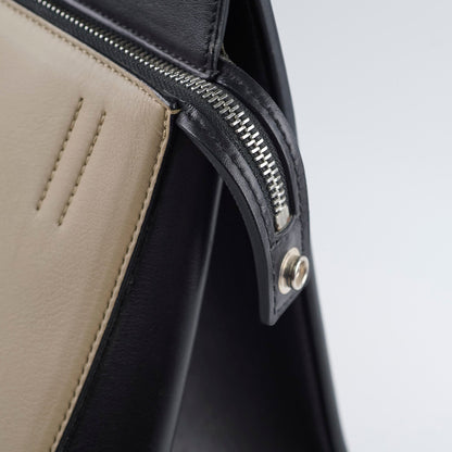 Celine Edge Medium Bag Beige/Black - photo 12