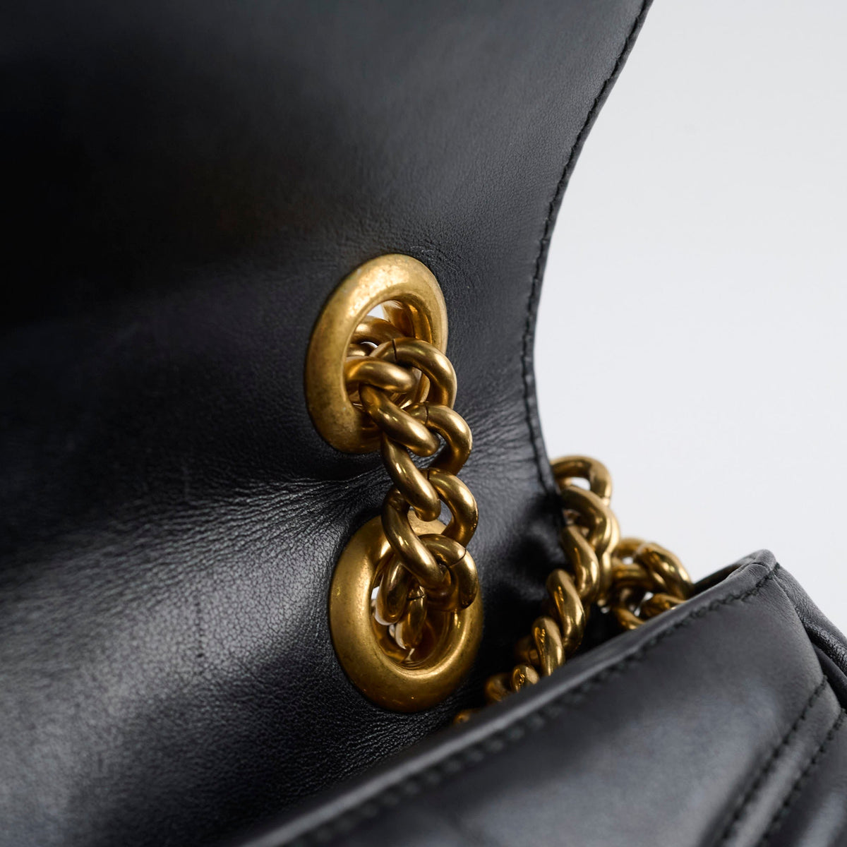 Gucci Marmont Flap Medium Black - photo 6