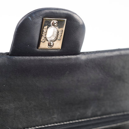 Chanel Medium M/L Classic Flap Black - photo 17