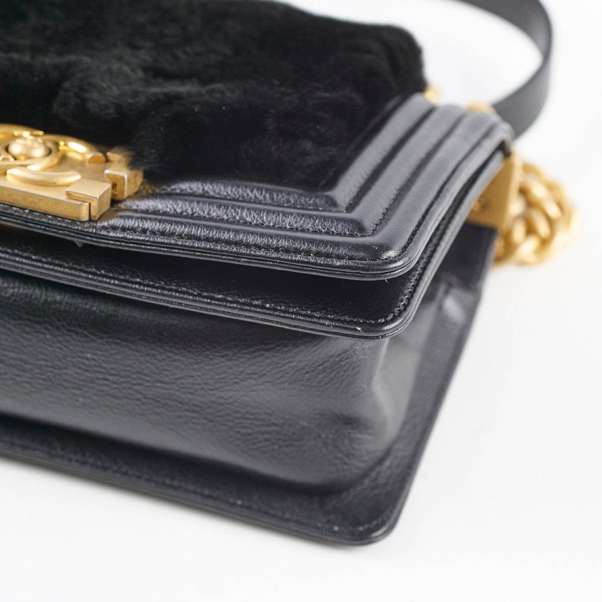 Chanel Boy Black Fur - photo 15