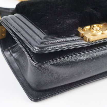 Chanel Boy Black Fur - photo 13