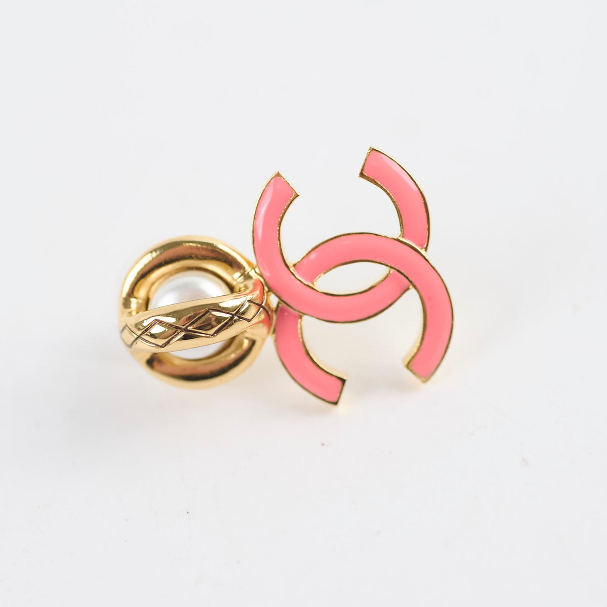 Chanel Pearl CC Logo Earrings Pink - photo 4