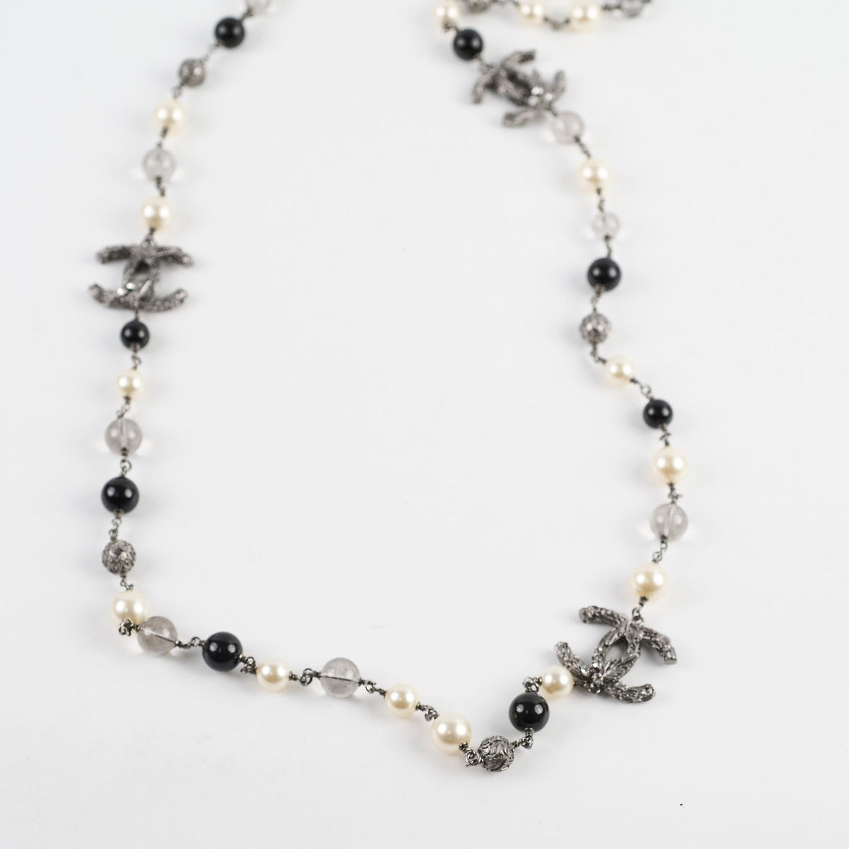 Chanel Long Pearl Necklace - photo 8