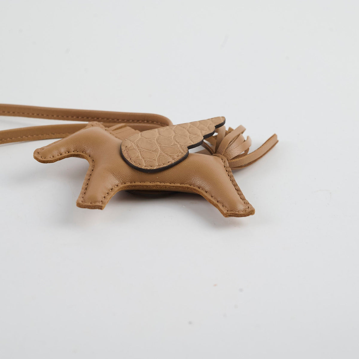 Hermes Pegasus Touch PM Chai Alligator - photo 3
