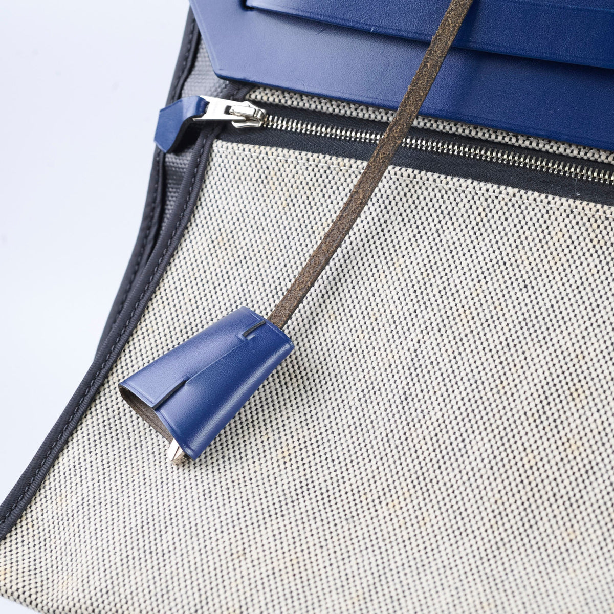 Hermes Herbag Zip 39 Bag Berline Canvas/Leather Black/Blue SHW - photo 16