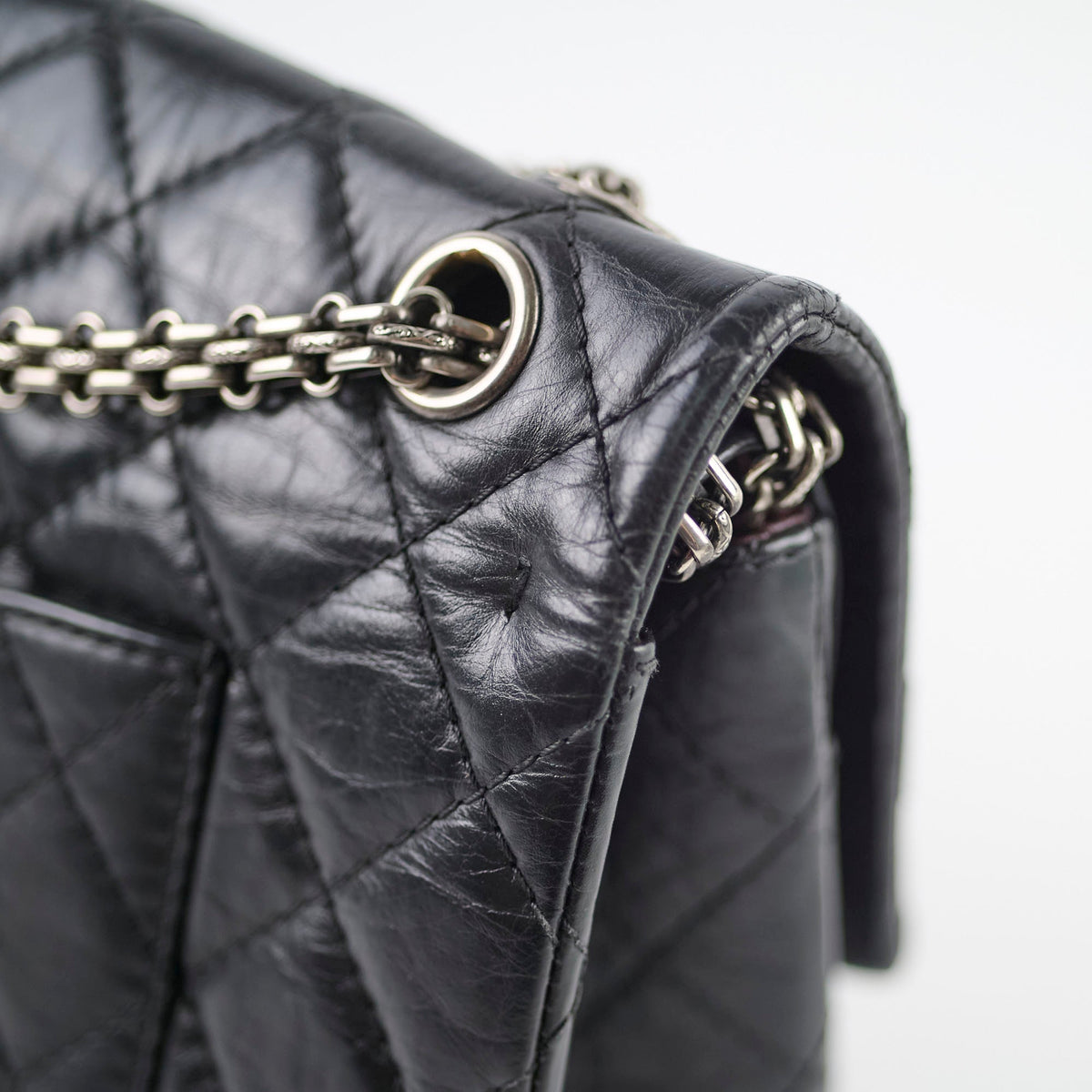 Chanel Reissue 226 Black - photo 5
