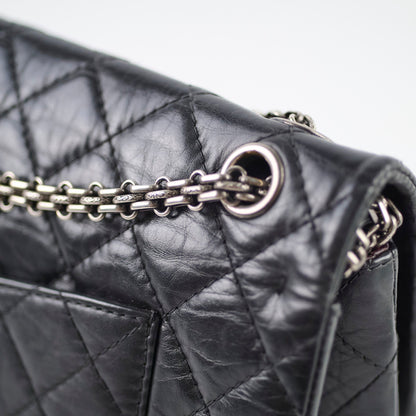 Chanel Reissue 226 Black - photo 6