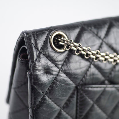 Chanel Reissue 226 Black - photo 7