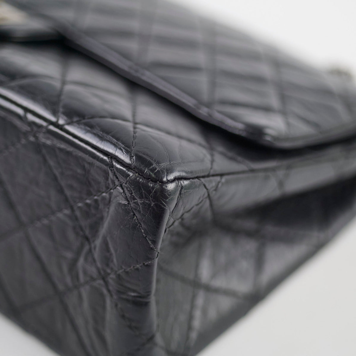 Chanel Reissue 226 Black - photo 20