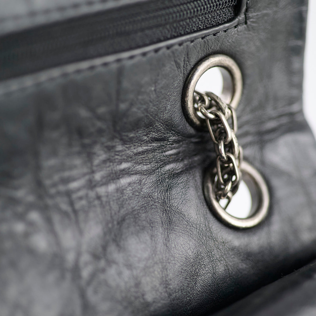 Chanel Reissue 226 Black - photo 16