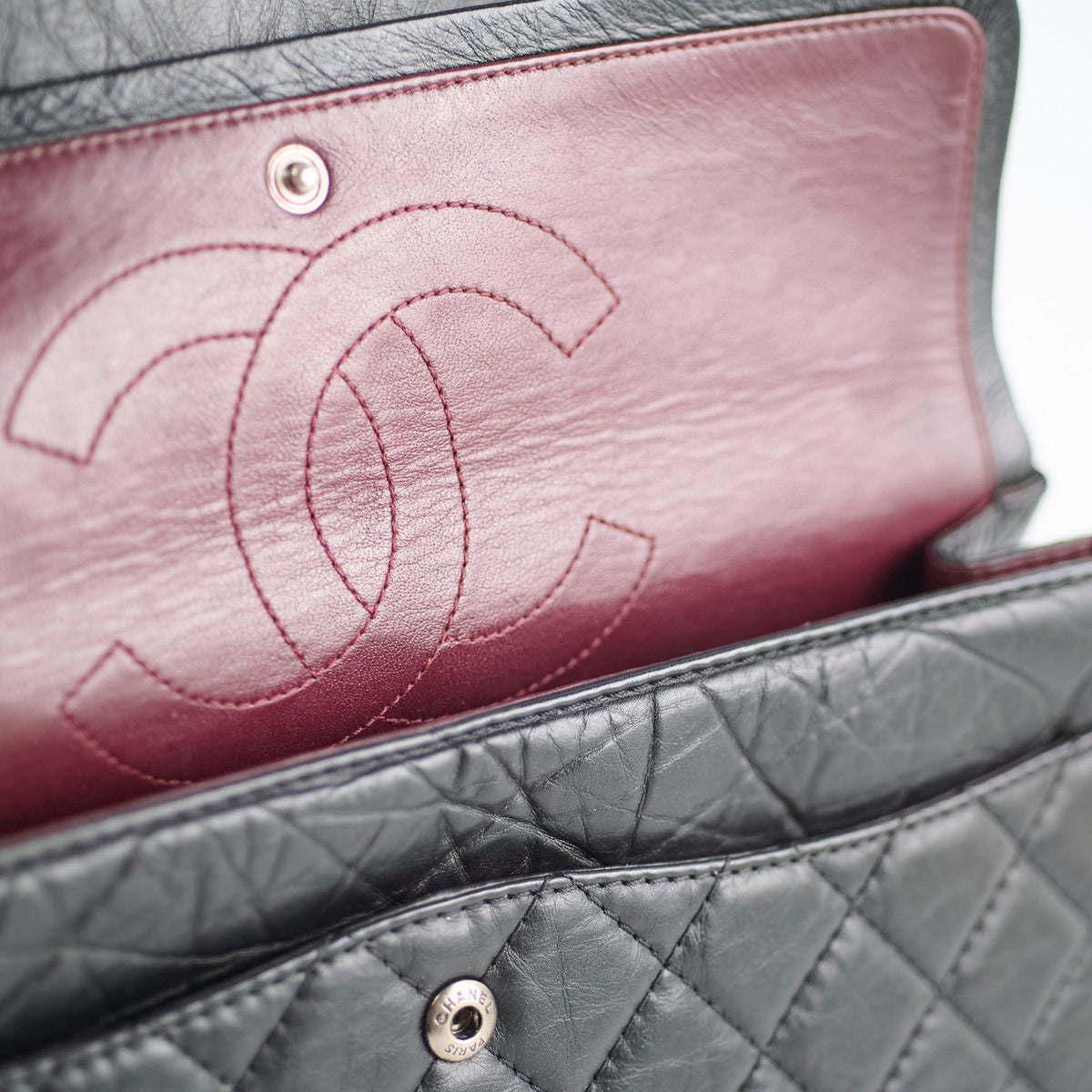 Chanel Reissue 226 Black - photo 14