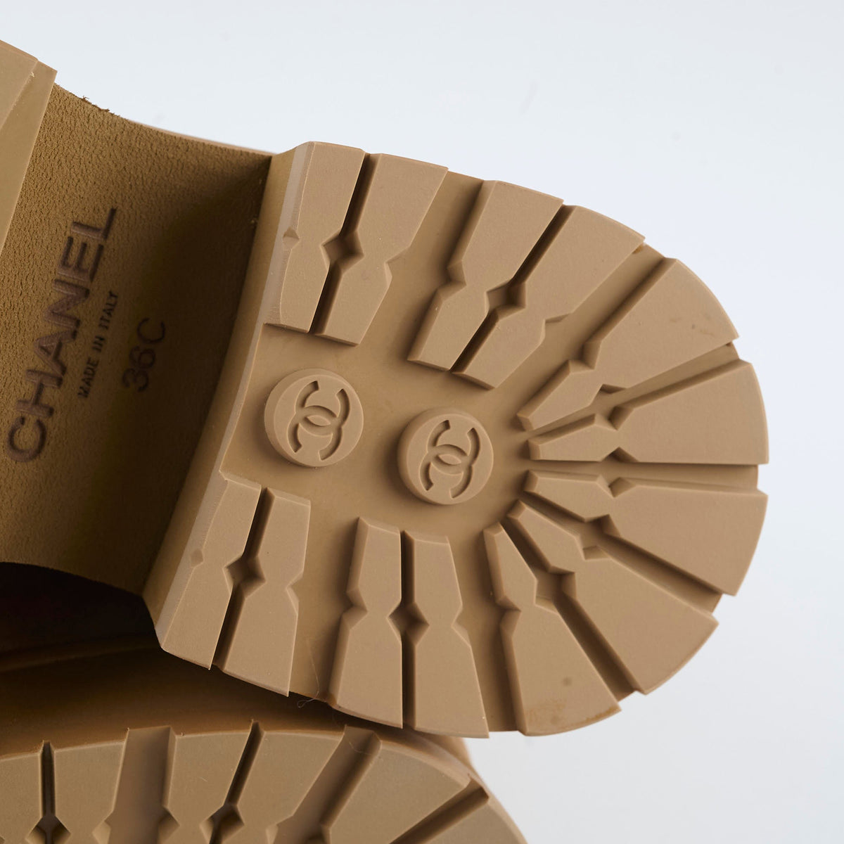 Chanel Suede Boots Light Brown Size 36 - photo 17