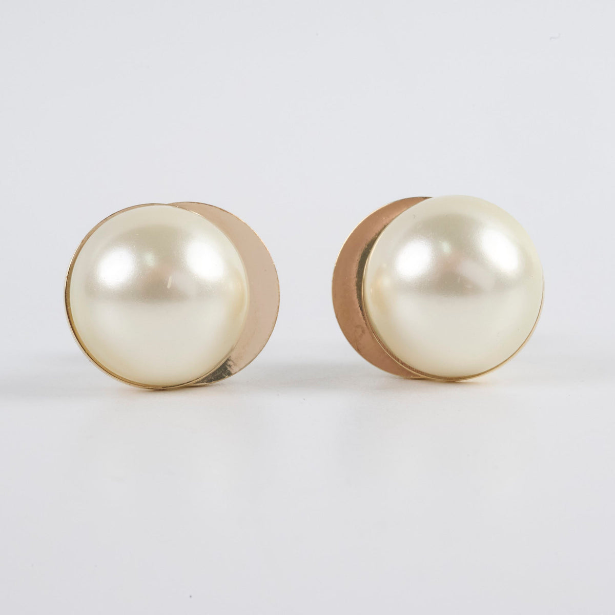 Dior Tribales Pearl Stud Earrings (Costume Jewellery) - photo 3