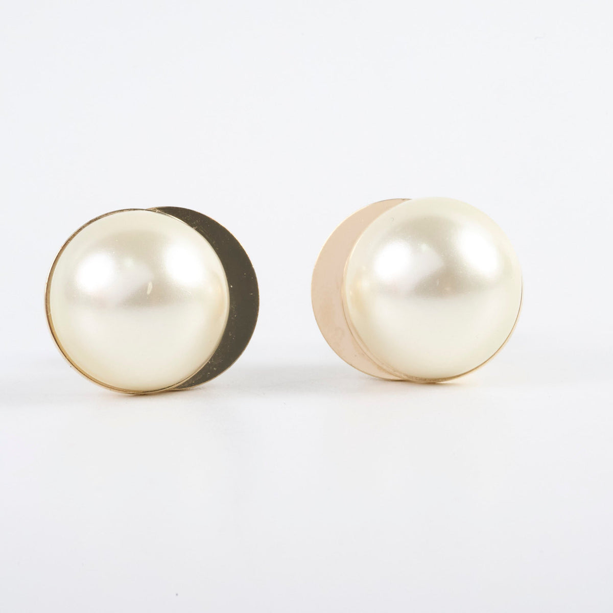 Dior Tribales Pearl Stud Earrings (Costume Jewellery) - photo 2
