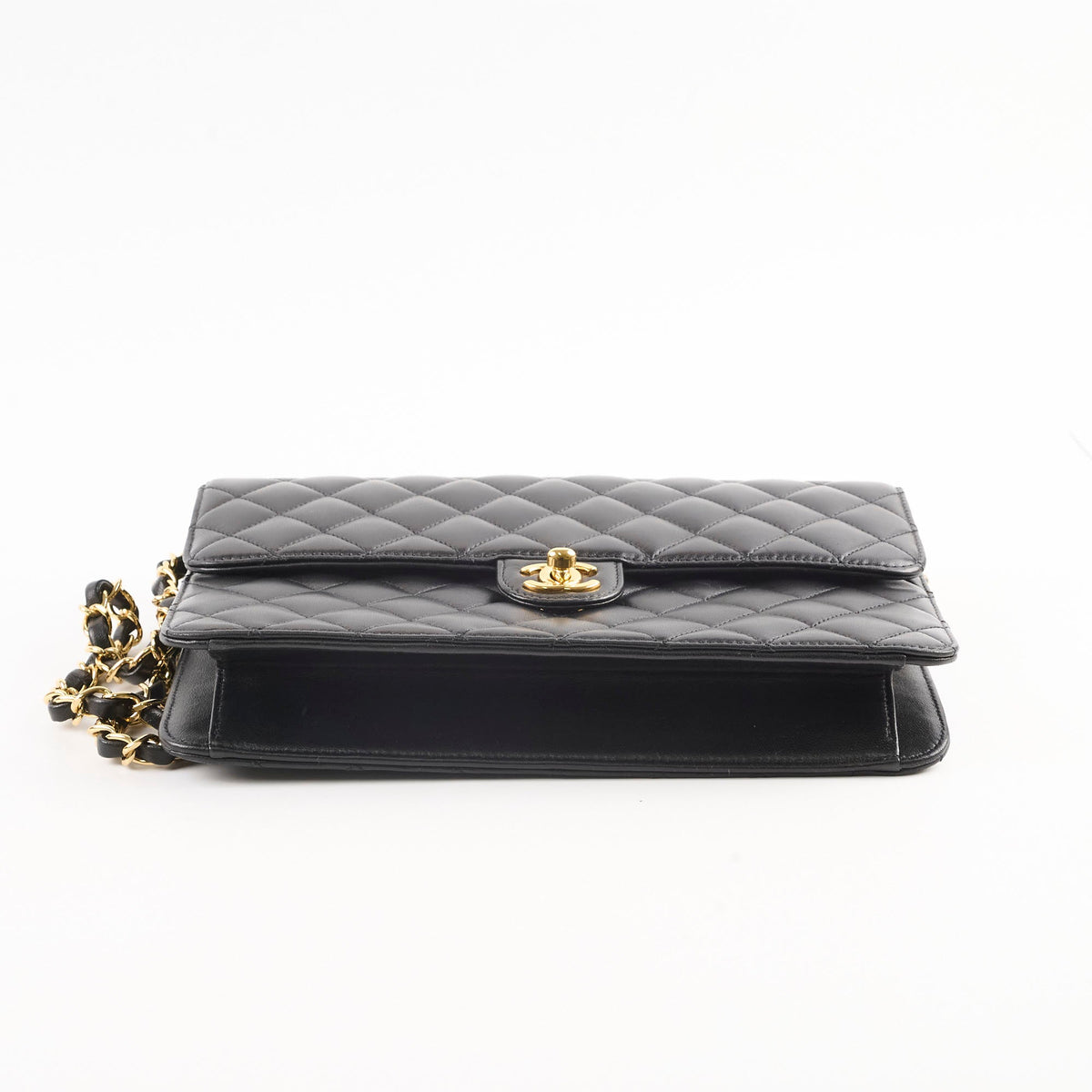 Chanel Quilted chain Flap Black - photo 4