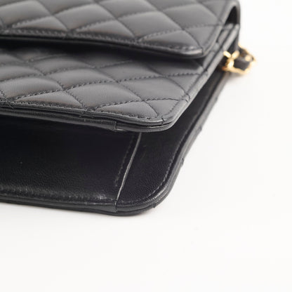 Chanel Quilted chain Flap Black - photo 13