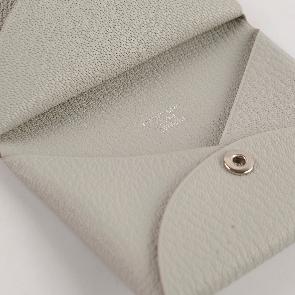Hermes Calvi Duo Compact Chevre Mysore Gris Perle - photo 7
