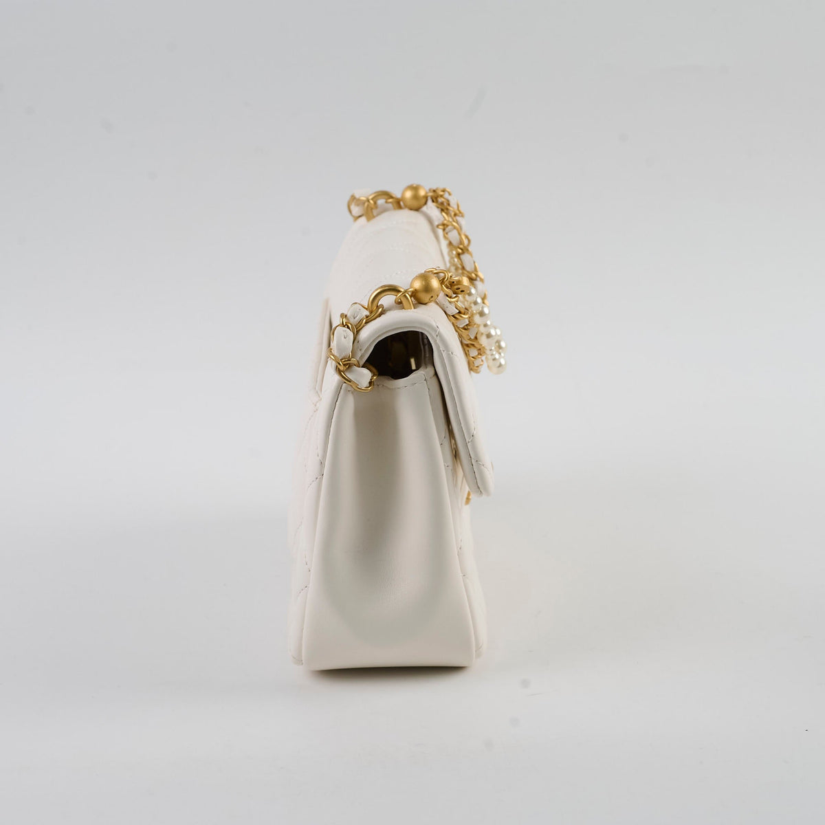 Chanel Square Seasonal Pearl Flap White Lambskin (microchip) - photo 3