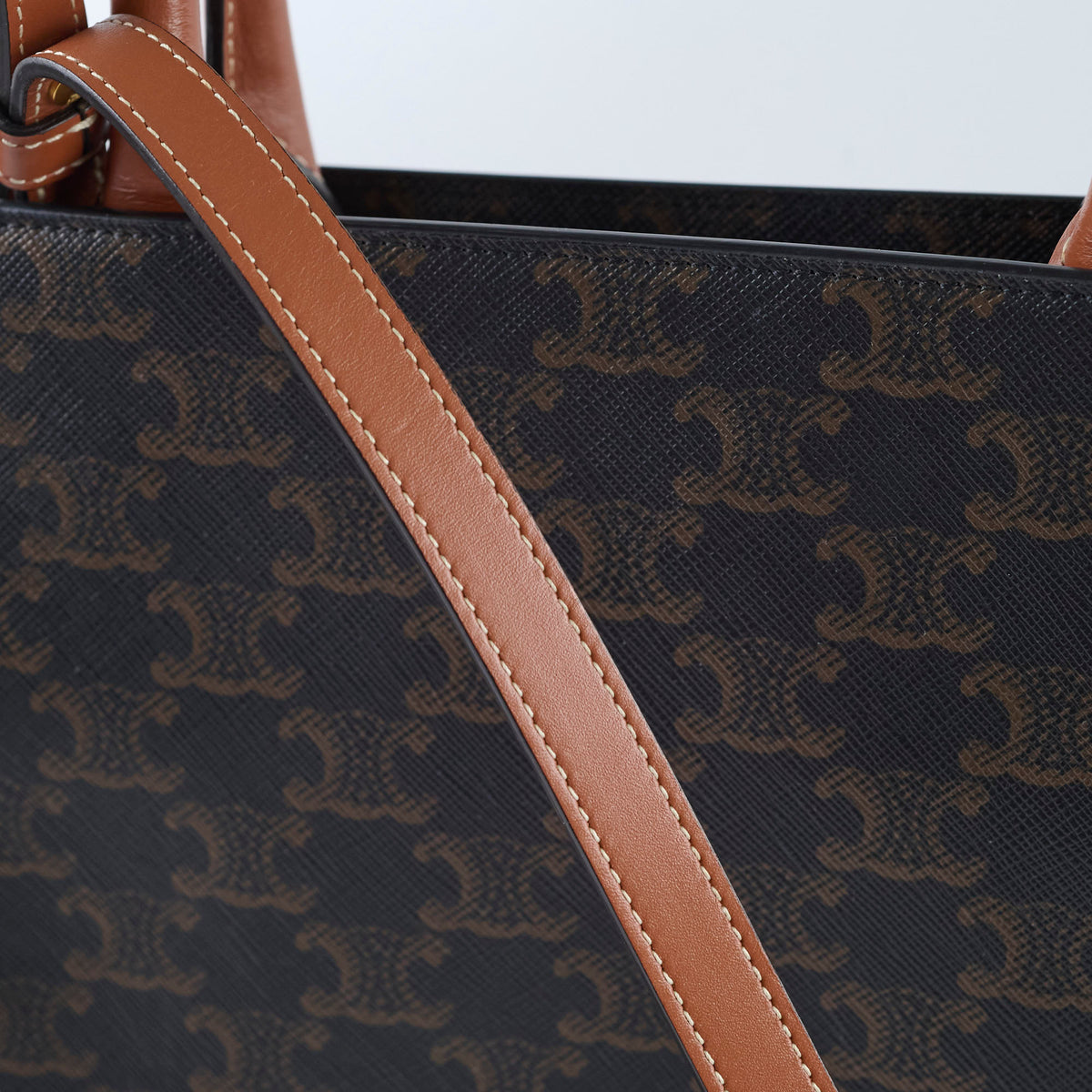 Celine Cabas Large Tote Brown - photo 11