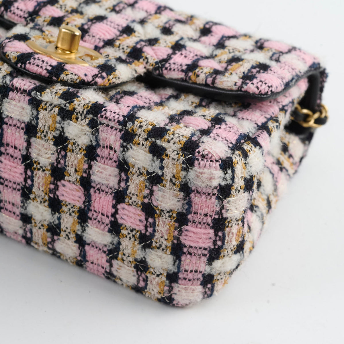 Chanel Mini Square Crush Tweed Pink Micrchipped - photo 11