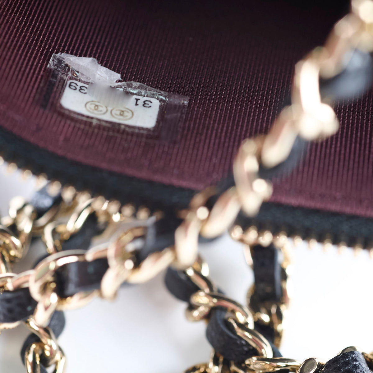Chanel Caviar Vertical Vanity Case Black - photo 5