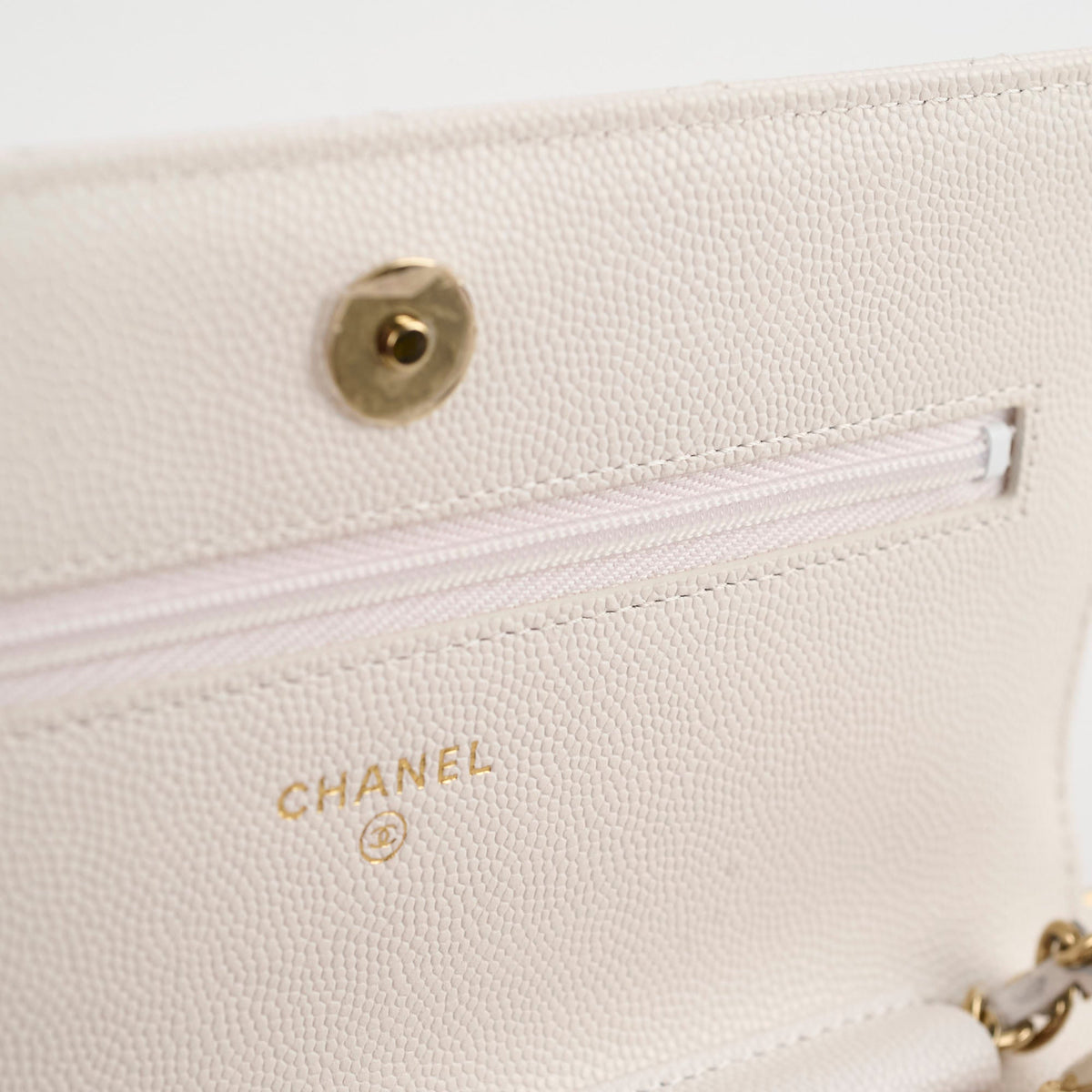 Chanel Seasaonal Caviar Wallet On Chain White Microchip - photo 13