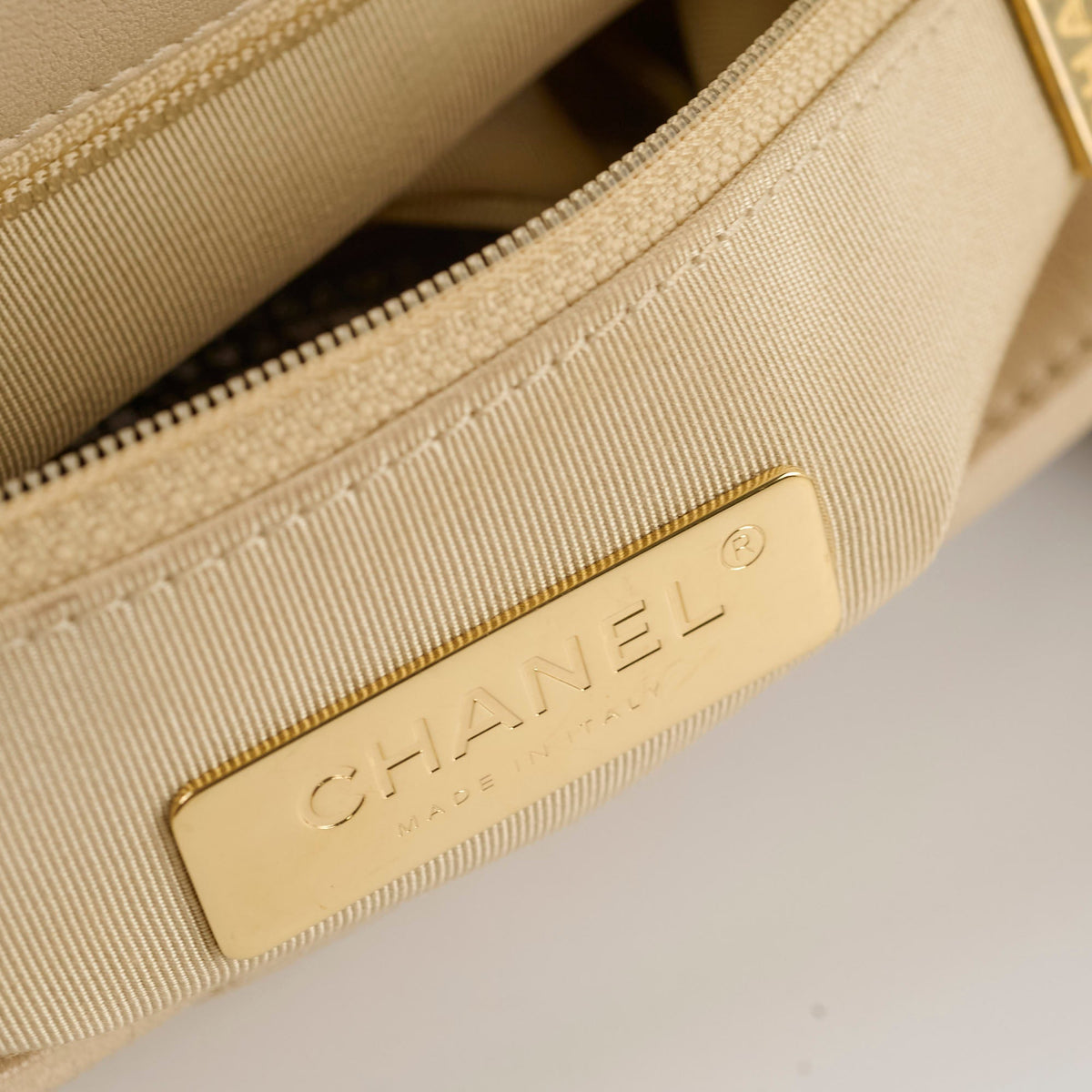 Chanel 19 Small Beige Series 30 - photo 6