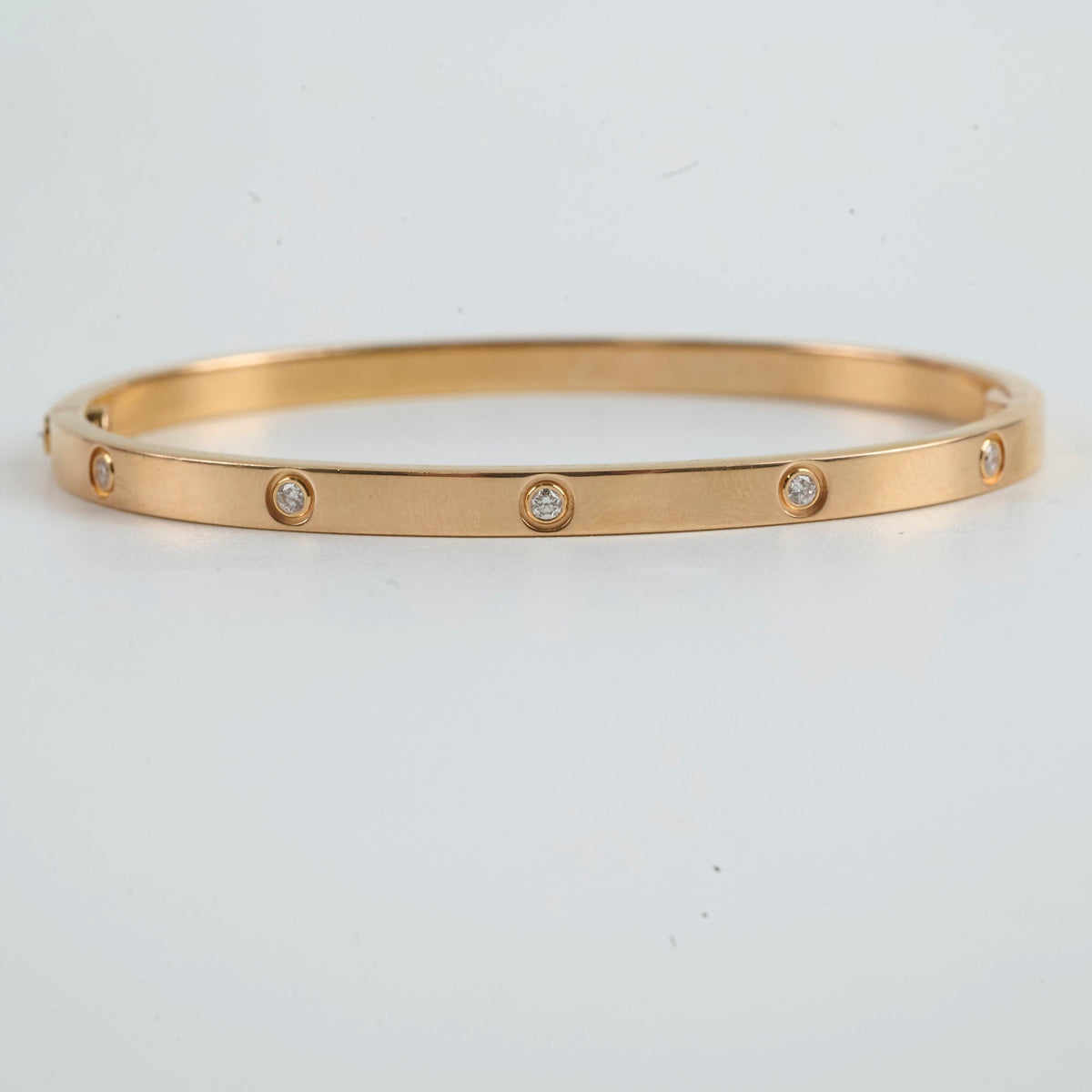 Cartier Small Model Love Bracelet 10 Diamonds Size 16 - photo 3