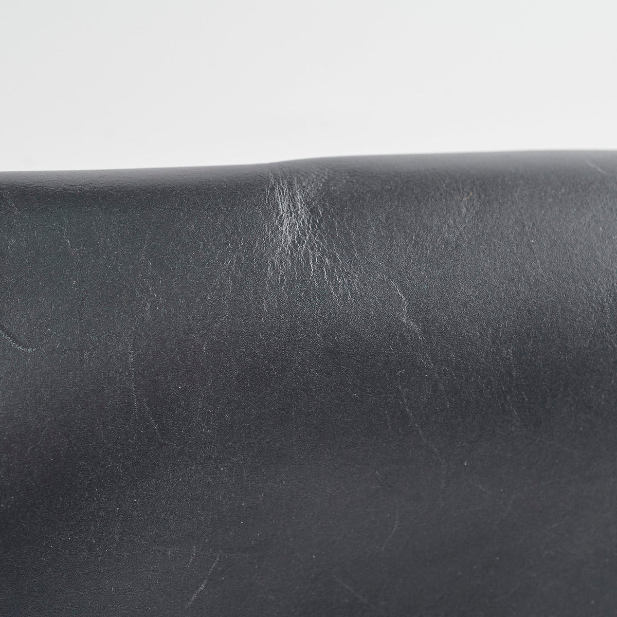 Gucci GG Surpreme Monogram Messenger Bag - photo 16