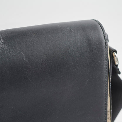 Gucci GG Surpreme Monogram Messenger Bag - photo 15