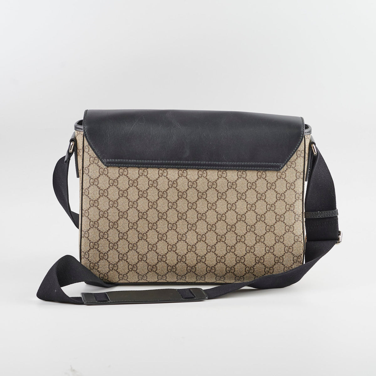 Gucci GG Surpreme Monogram Messenger Bag - photo 2