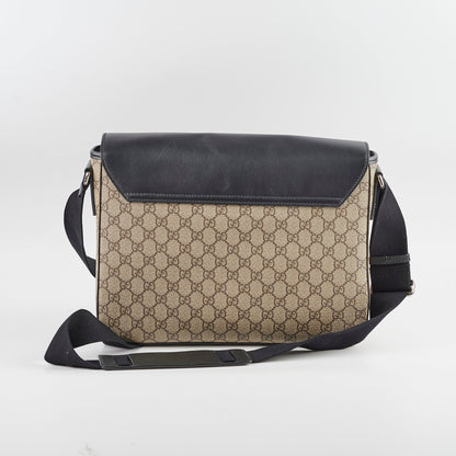 Gucci GG Surpreme Monogram Messenger Bag - photo 2