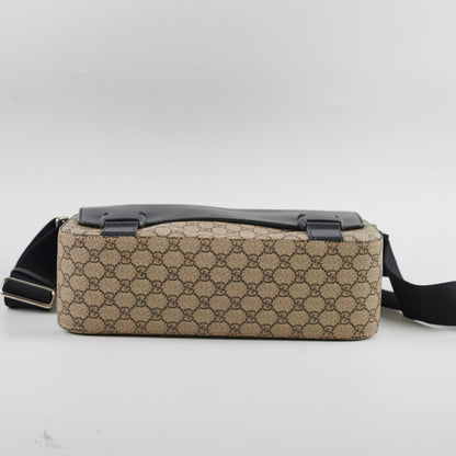 Gucci GG Surpreme Monogram Messenger Bag - photo 4