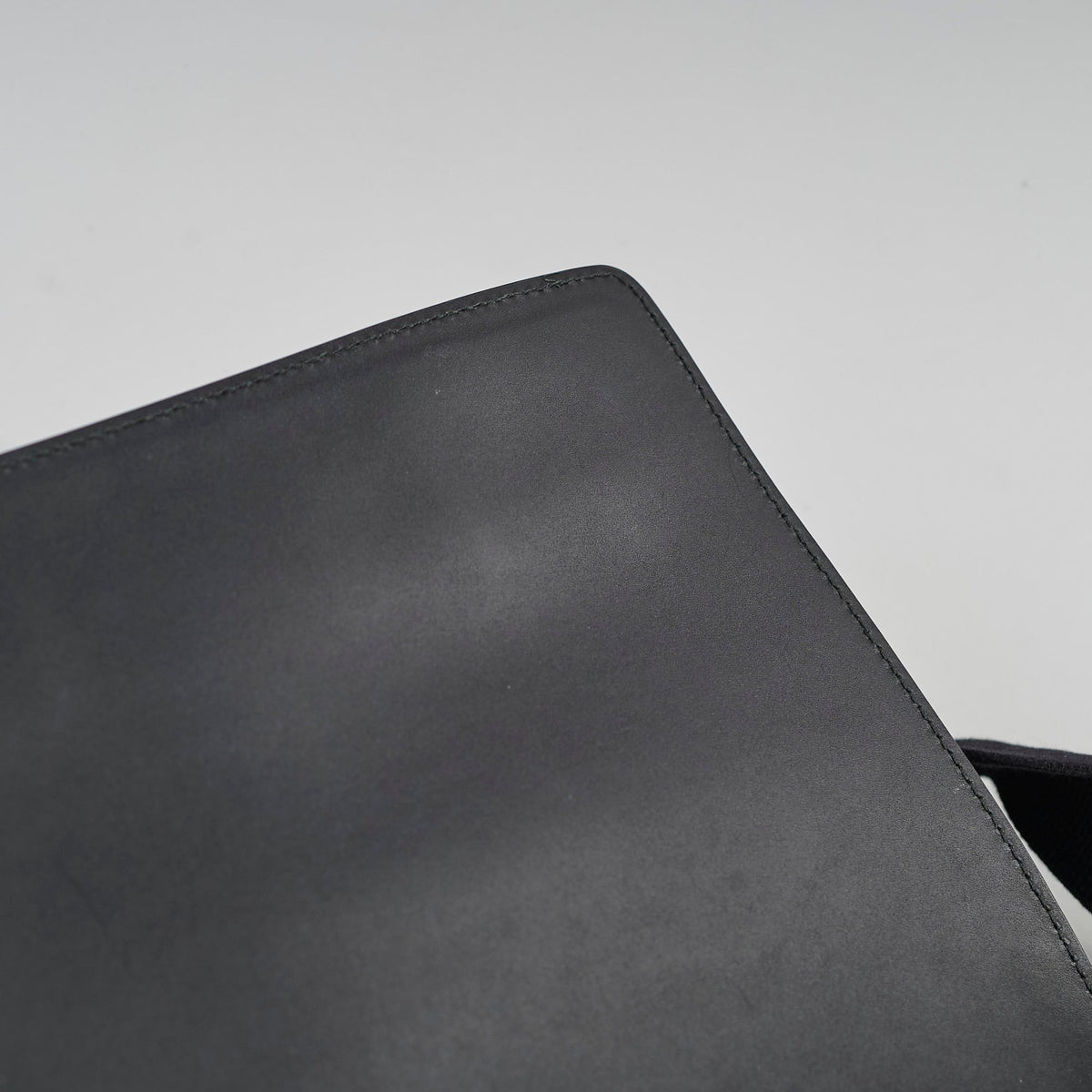 Gucci GG Surpreme Monogram Messenger Bag - photo 8
