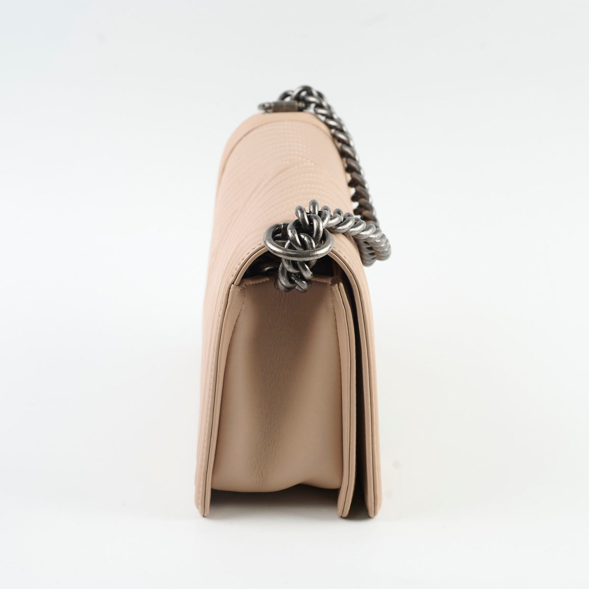 Chanel Boy Old Medium Chevron Beige Lambskin - photo 3
